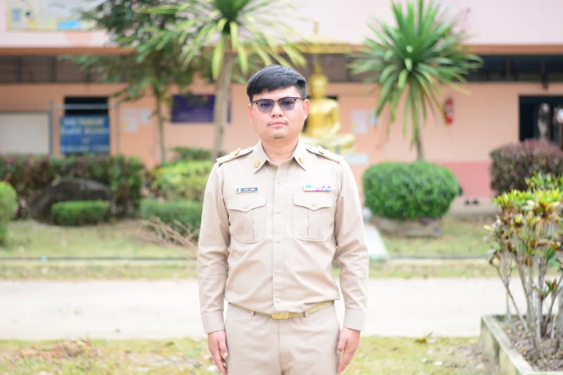 อำพล