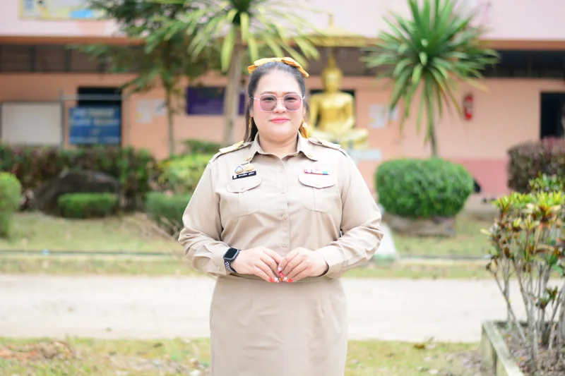 สกาวเดือน
